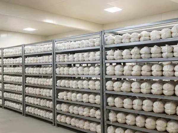 Commercial edible mushroom cultivation racks